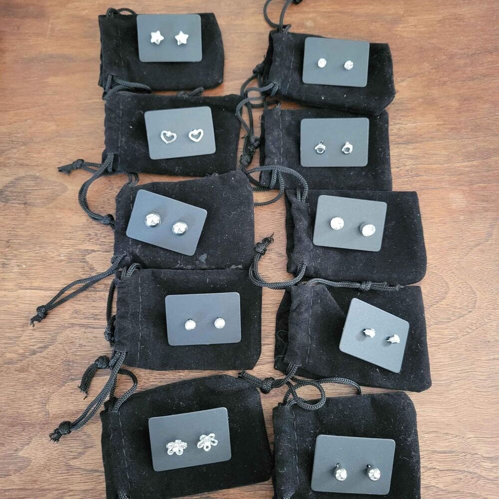 NEW 10 Pairs of stud earrings with dustbags